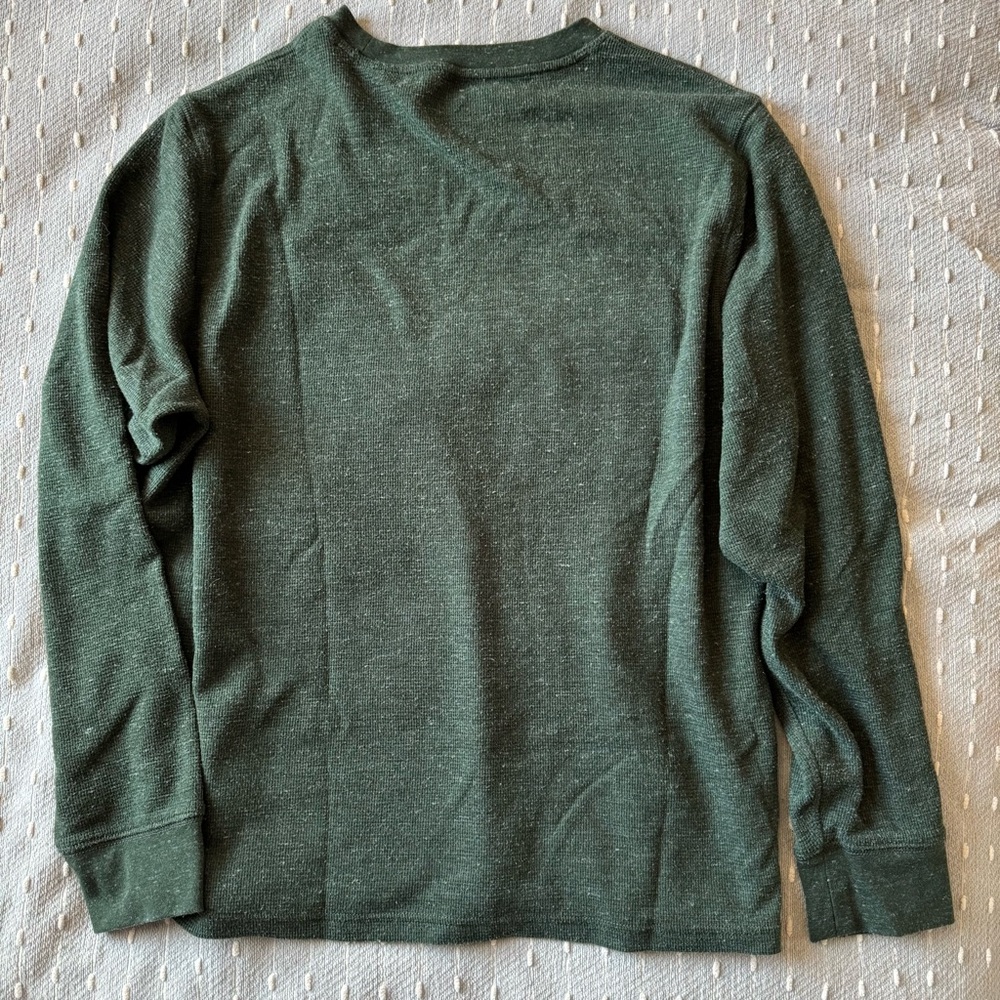 American Eagle super soft green long sleeve shirt